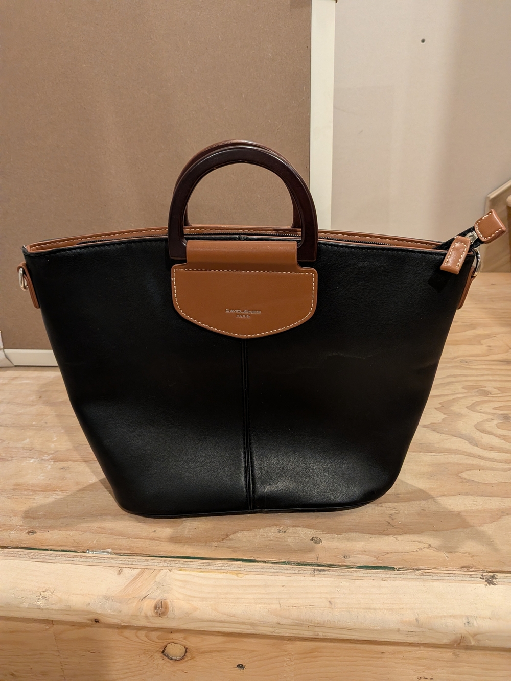 David Jones Black & Brown Satchel Handbag - LIKE NEW!